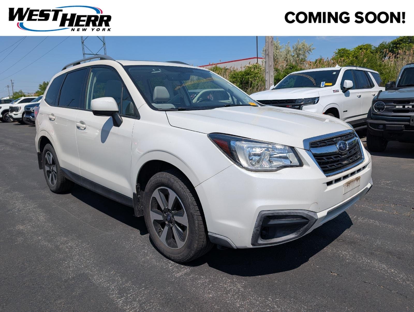 Used 2017 Crystal White Pearl Subaru Premium image 1