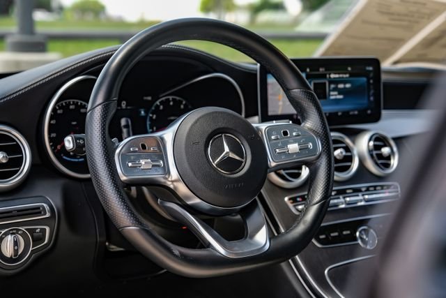 Used 2022 Black Mercedes-Benz C 300 image 18