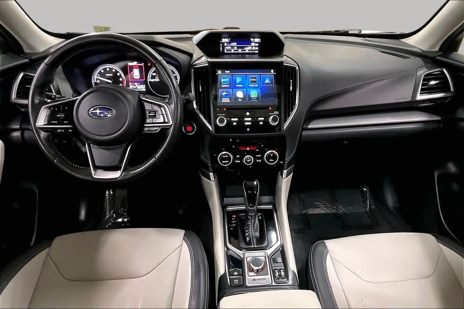 Used 2019 Crystal White Pearl Subaru Limited image 31