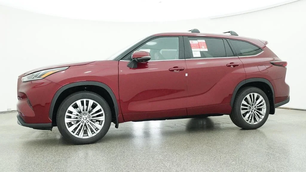 New 2026 Ruby Flare Pearl Toyota Platinum image 3