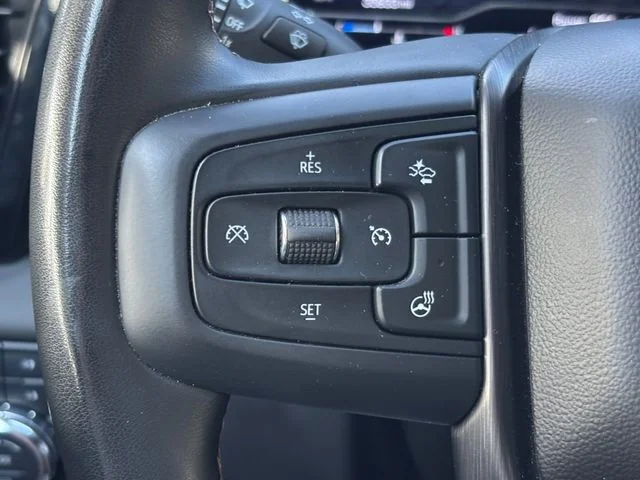 Used 2025 Black GMC AT4 image 11