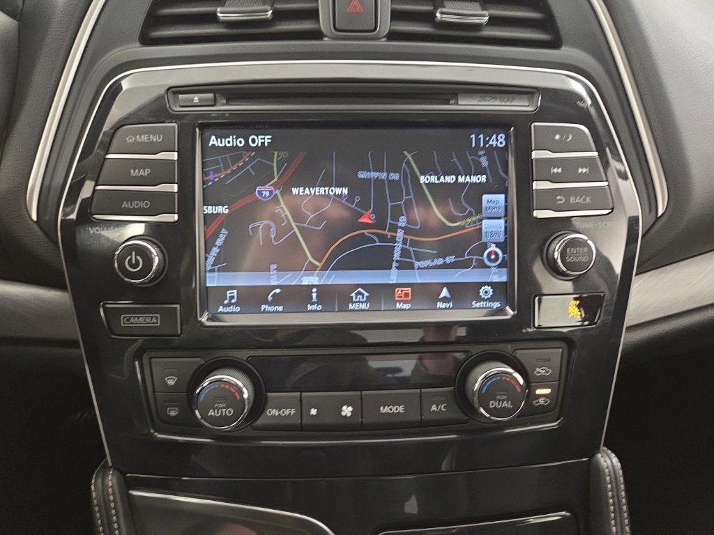 Used 2017 Deep Blue Pearl Nissan 3.5 SV image 14