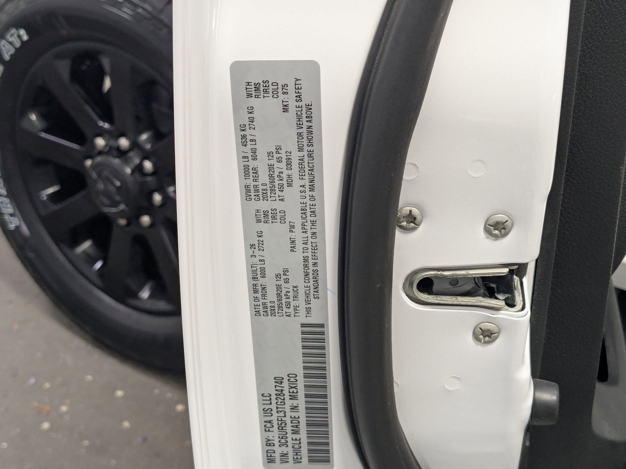 New 2026 Bright White Clear-Coat Exterior Paint RAM Laramie image 19