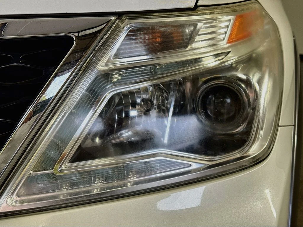 Used 2017 Pearl White Nissan SL image 41