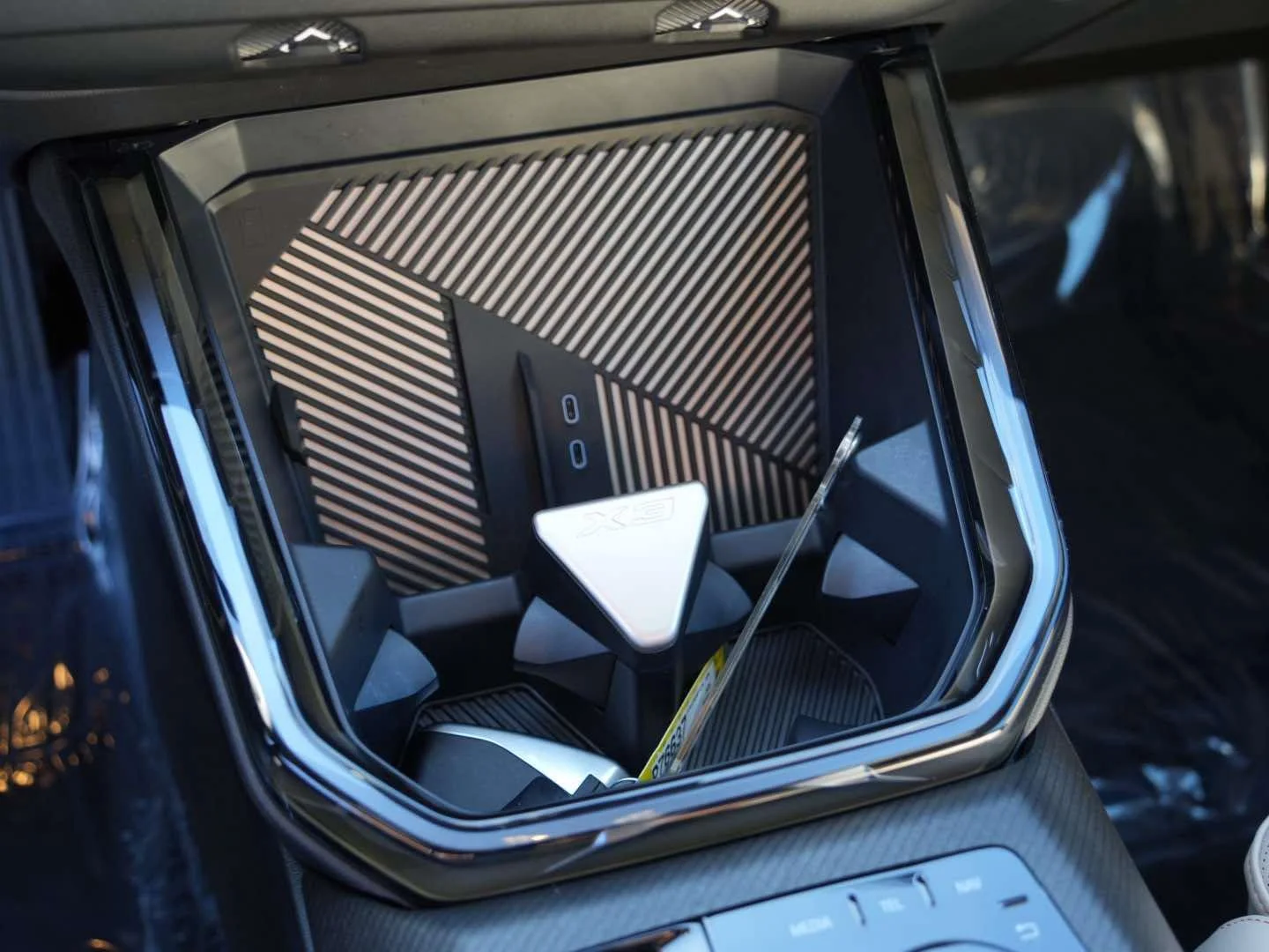 2025 BMW X3 30 - Photo 23