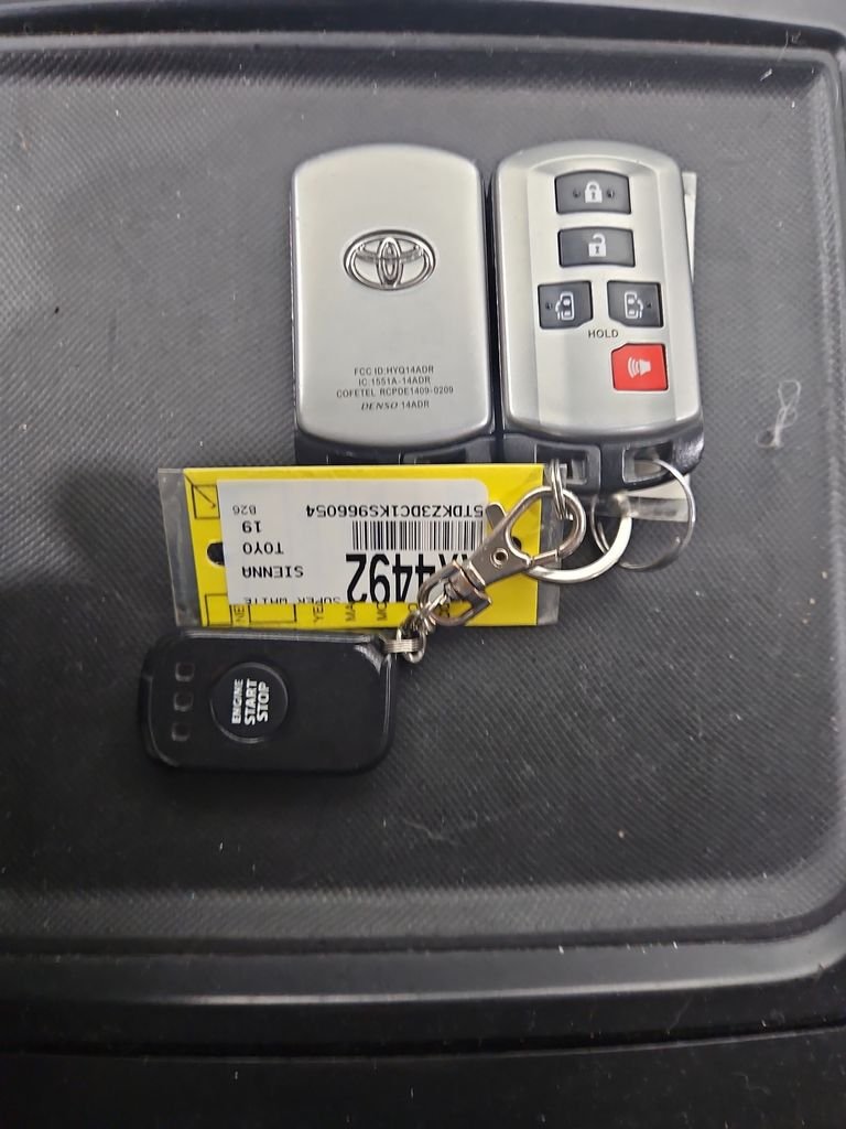 Used 2019 White Toyota LE image 28