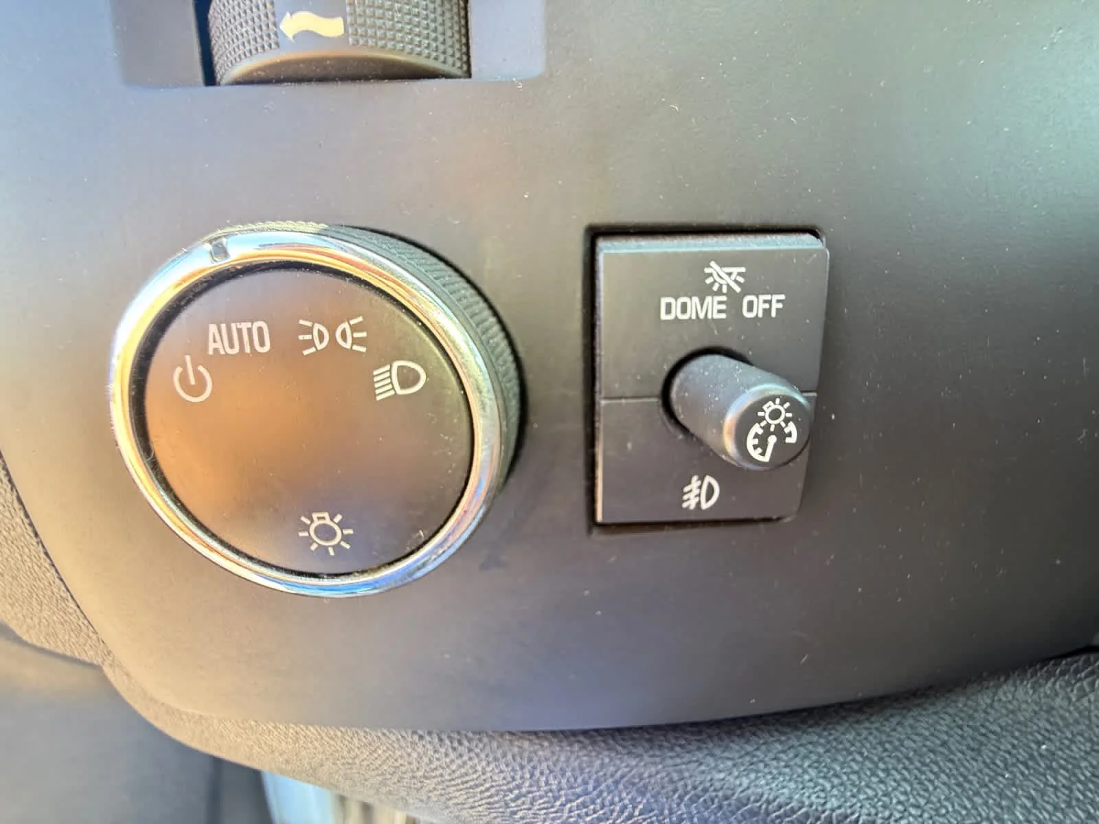 Used 2012 SUMMIT WHITE Chevrolet LT image 29