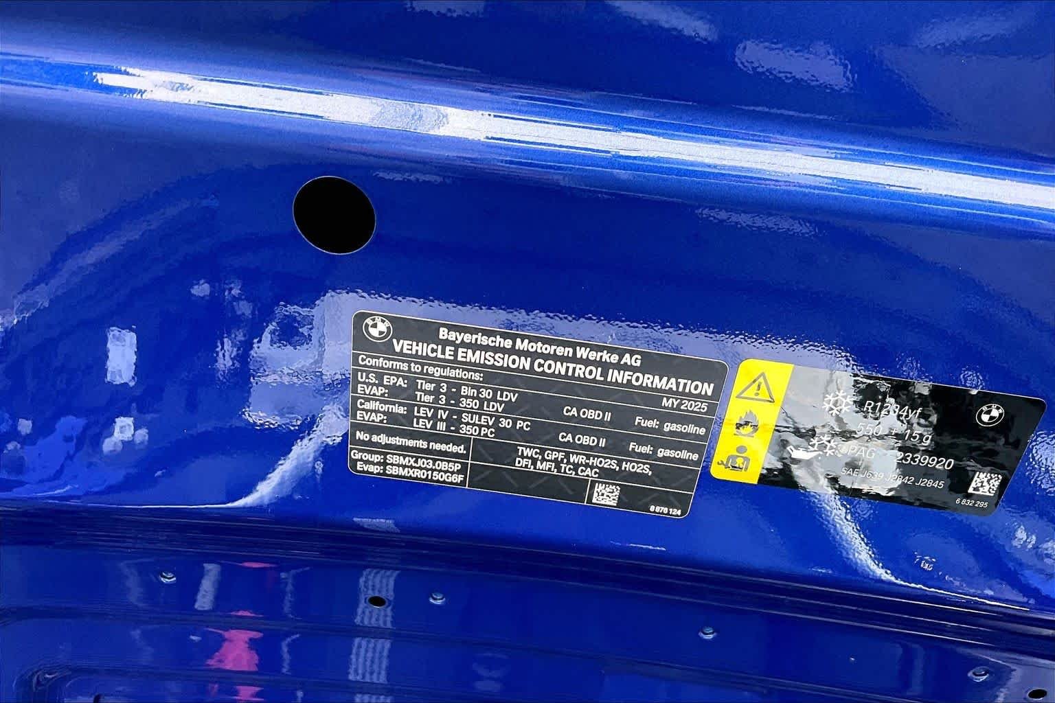 Used 2025 Portimao Blue Metallic BMW M440i image 32