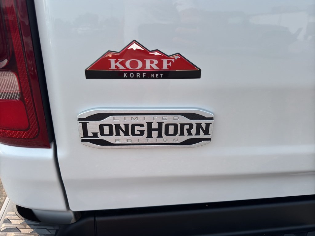 Used 2022 Ivory White Tri-Coat Pearlcoat Ram Longhorn image 8
