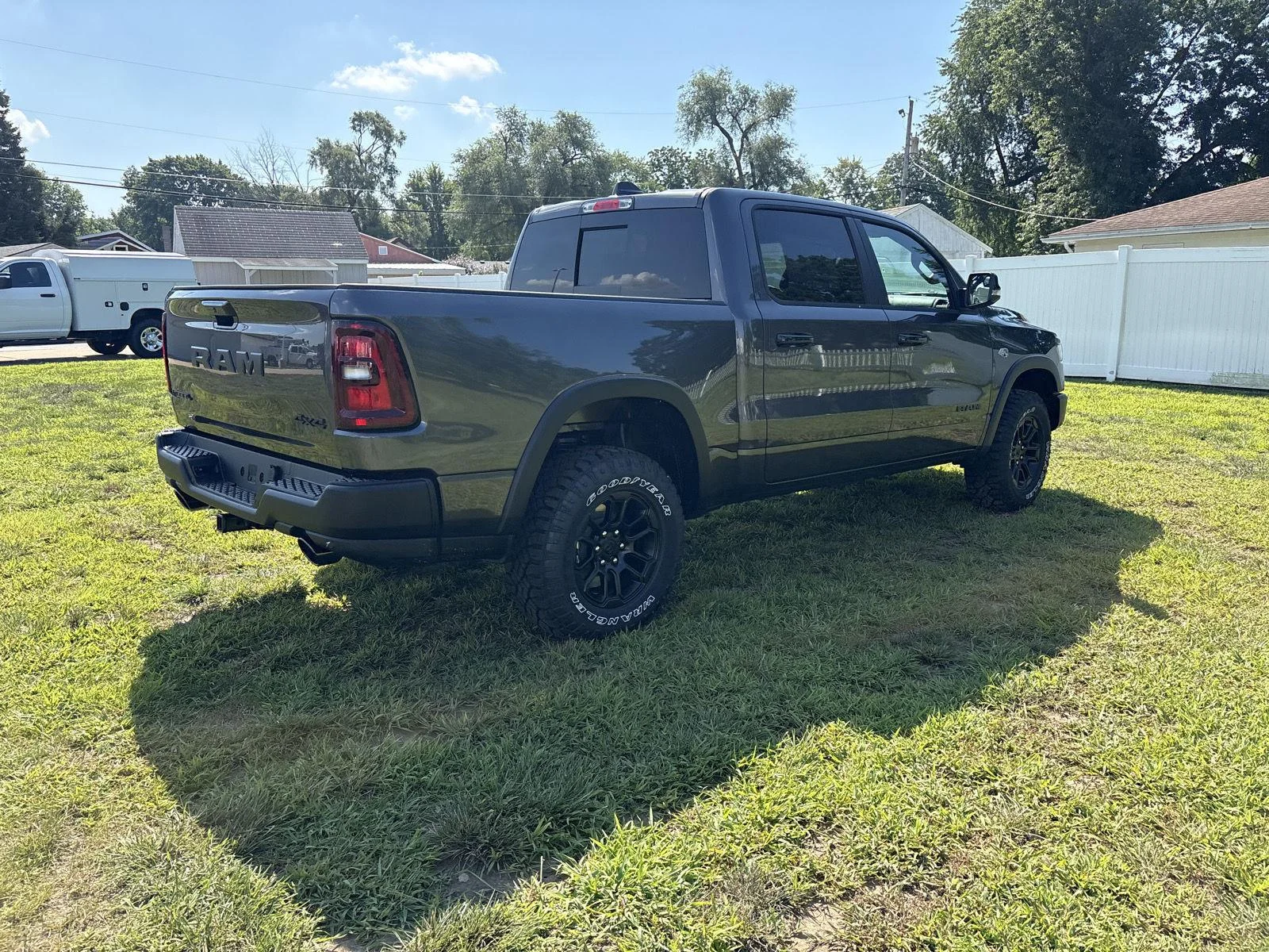 New 2026 Granite Crystal Metallic Clearcoat Ram Rebel image 5