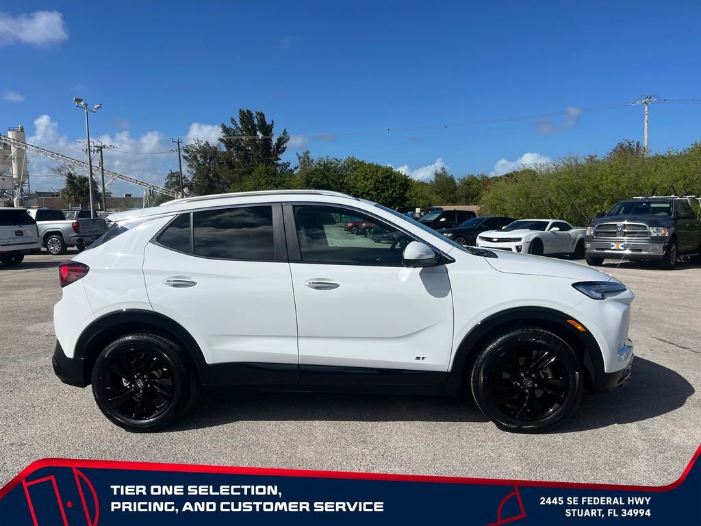 2026 Buick Encore GX Sport Touring - Photo 8
