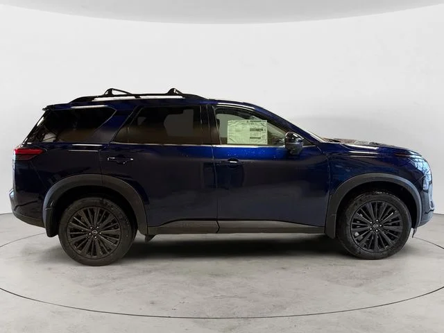 New 2026 Blue Nissan SL image 7