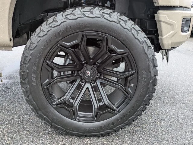 New 2026 Black Ford XLT image 11