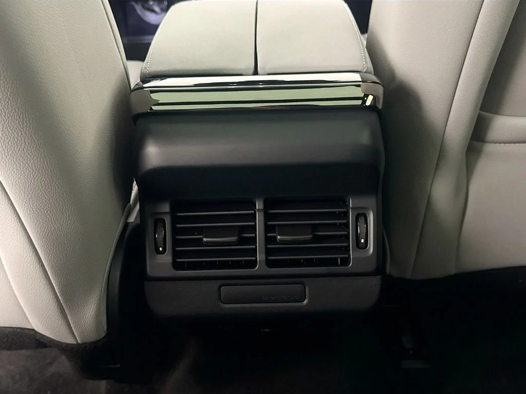 New 2026 Fuji White Land Rover Core S image 25