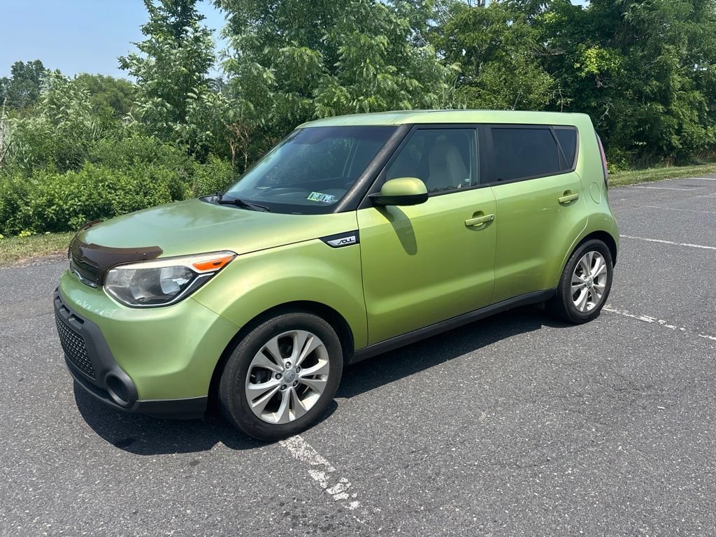 Used 2015 Green Kia + image 6