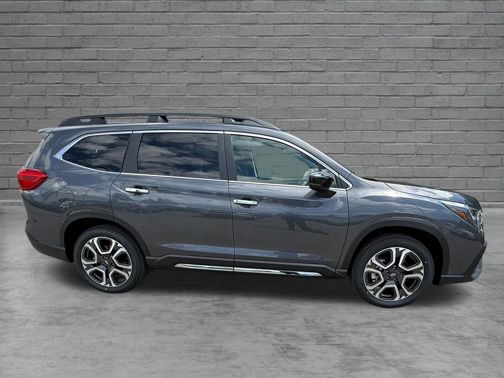 New 2026 MAGNETITE GRAY METALLIC Subaru Touring 7-Passenger image 4