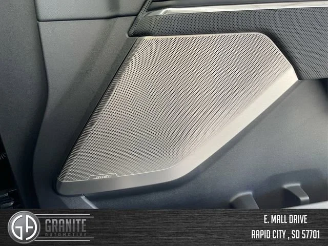 2025 GMC Sierra EV Denali - Photo 29