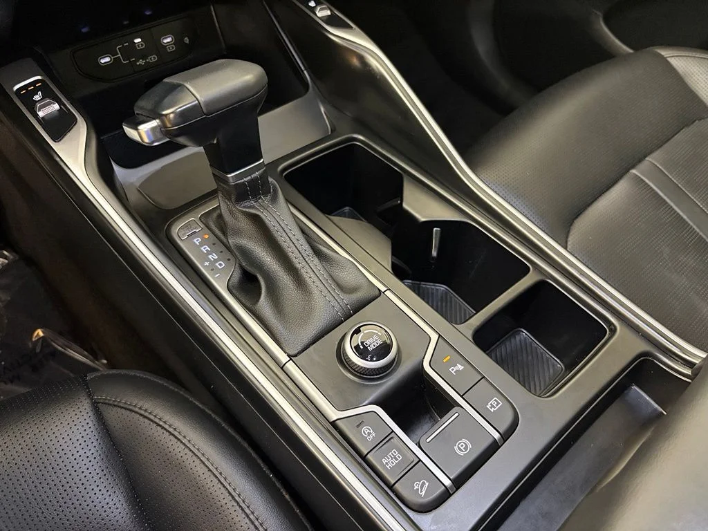 Used 2025 Gray Kia S image 33