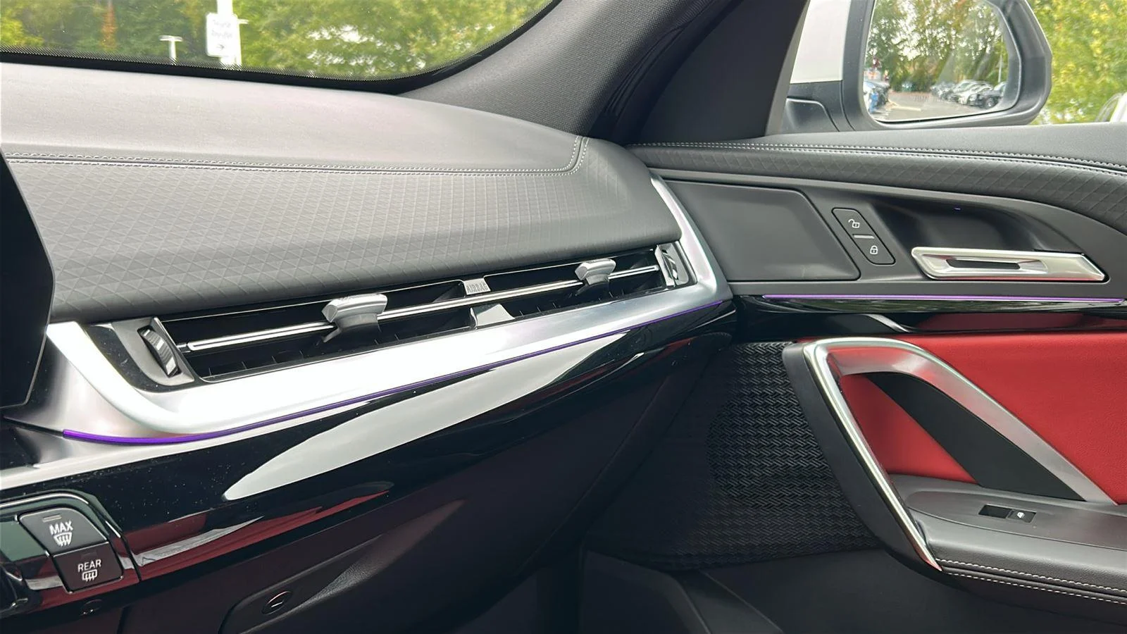 2025 BMW X2 28i - Photo 20