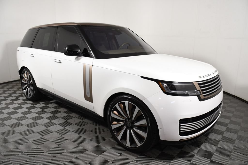 Used 2023 Icy White SV Bespoke Special Effect Gloss Land Rover SV image 8