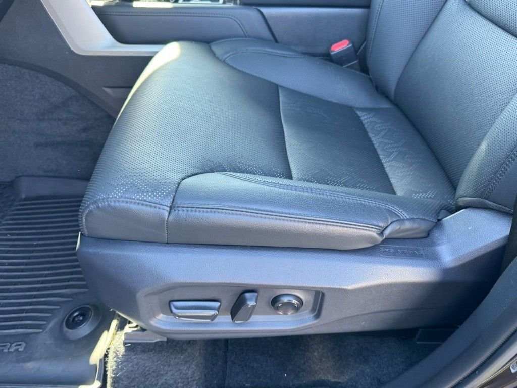 2025 Toyota Tundra Limited - Photo 17