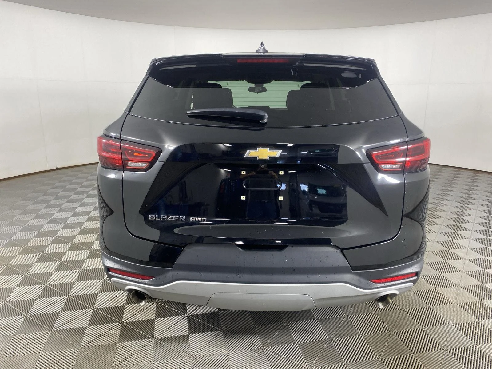 Used 2023 Black Chevrolet LT image 6