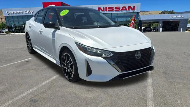 2024 Nissan Sentra SR CVT's photo