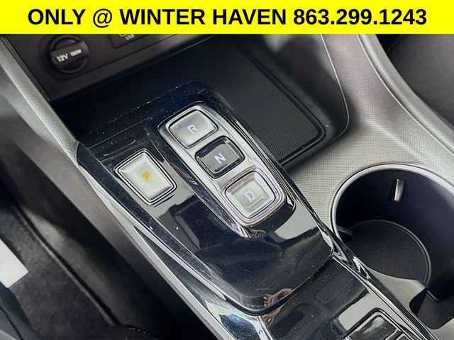 Used 2023 Gray Hyundai SE image 15