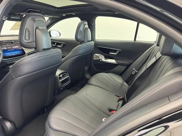 New 2027 Black Mercedes-Benz E 350 image 41