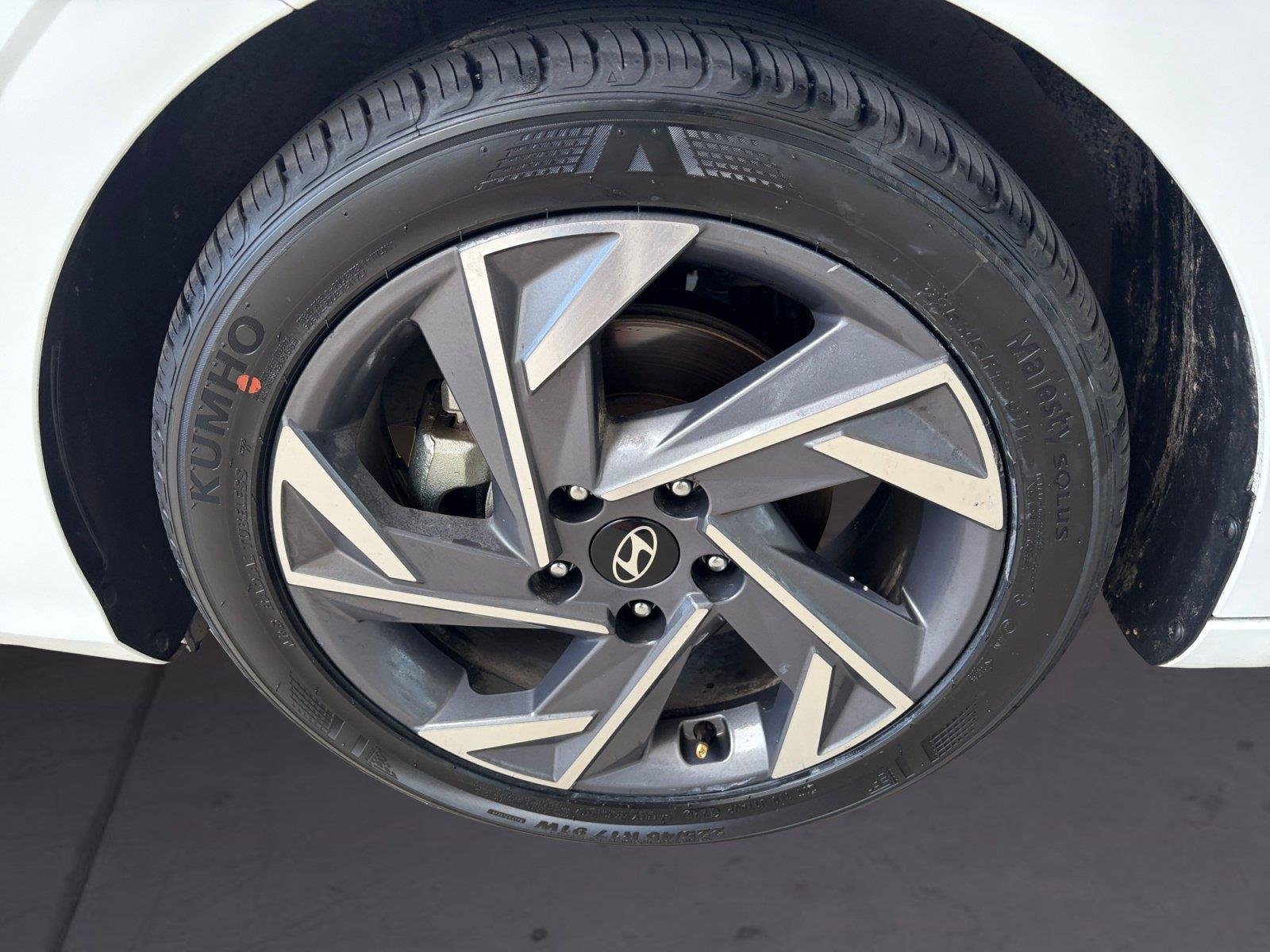 Used 2025 Serenity White Hyundai SEL Sport image 14