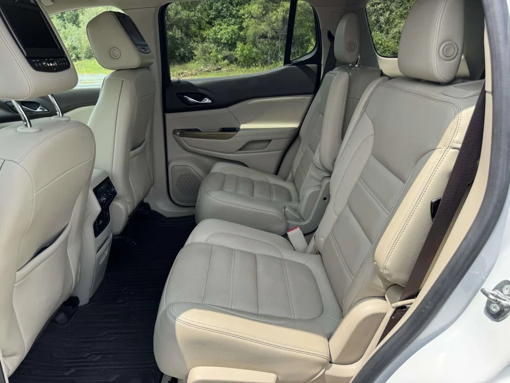 Used 2017 White GMC Denali image 15