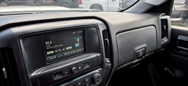Used 2018 White Chevrolet Flat Bed image 21