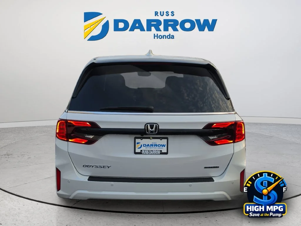 New 2027 Platinum White Pearl Honda Touring image 4
