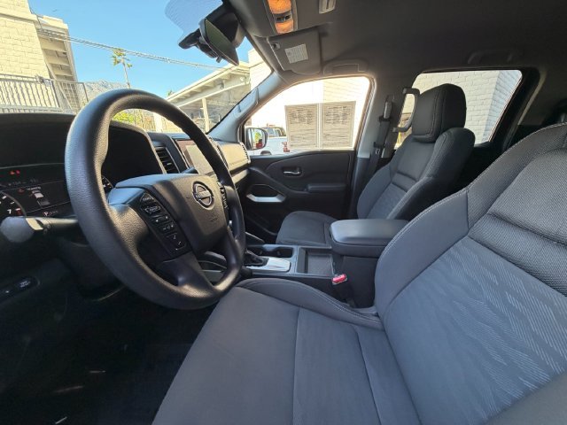 Used 2023 White Nissan SV image 28