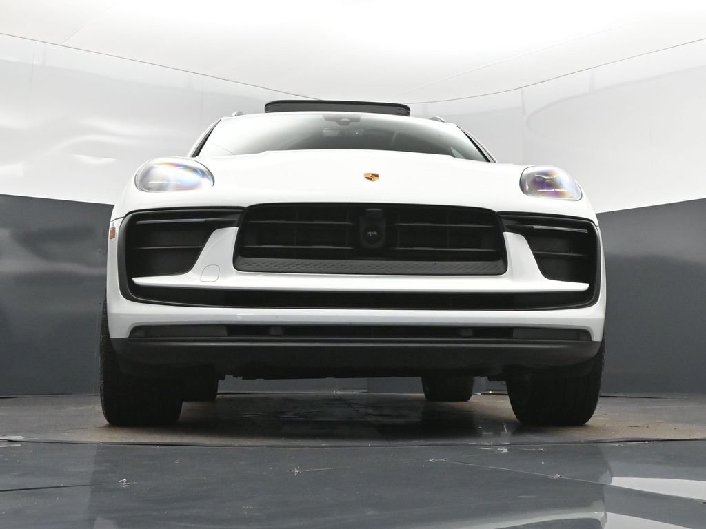 Used 2024 White Porsche Base image 45