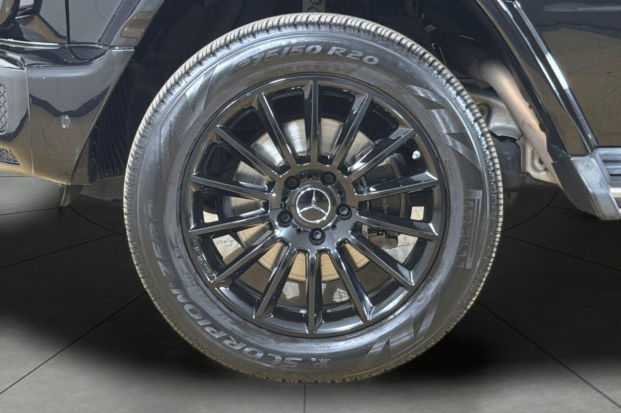 Certified Used 2021 Obsidian Black Metallic Mercedes-Benz G 550 image 26