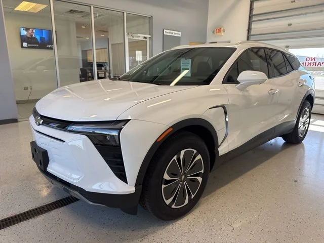 2025 Chevrolet Blazer EV LT - Photo 9
