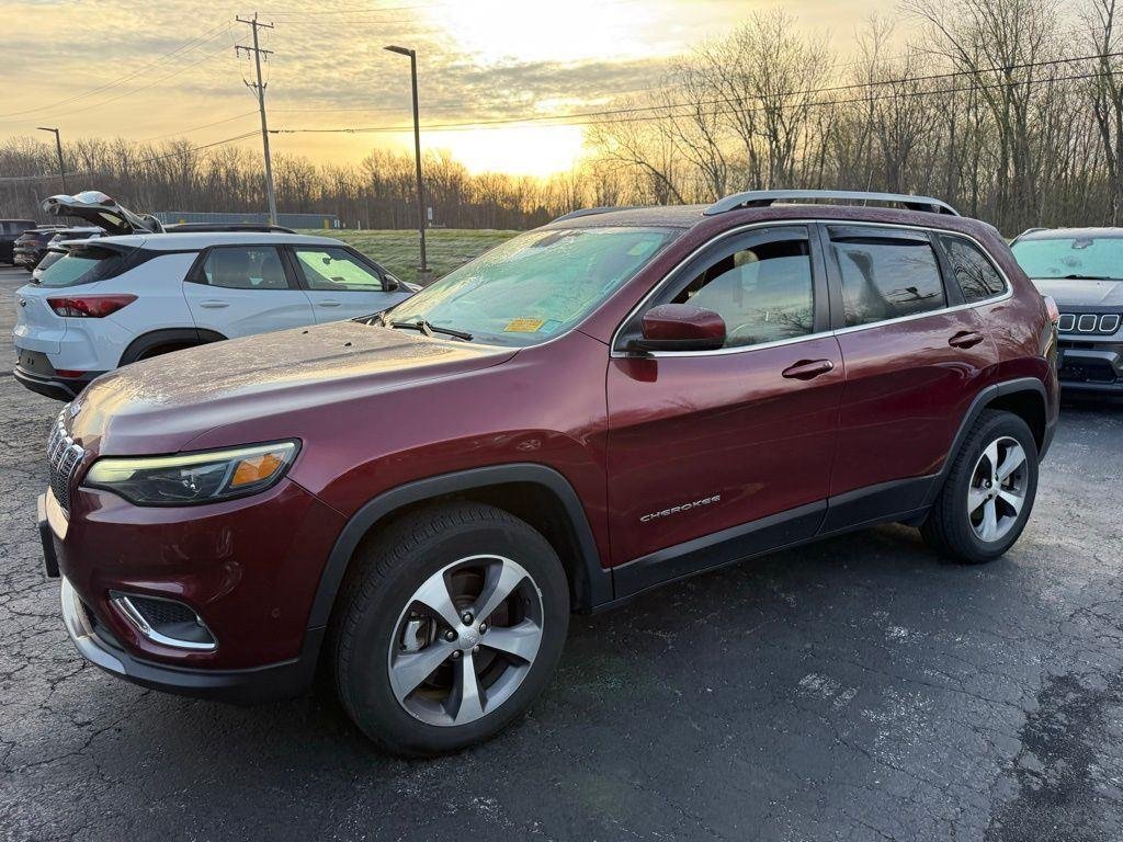 Used 2021 Velvet Red Pearlcoat Jeep Limited image 7