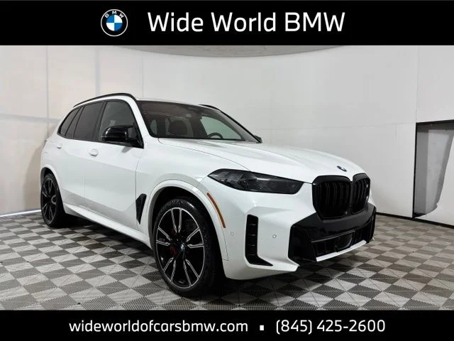 Used 2024 White BMW M60i image 1
