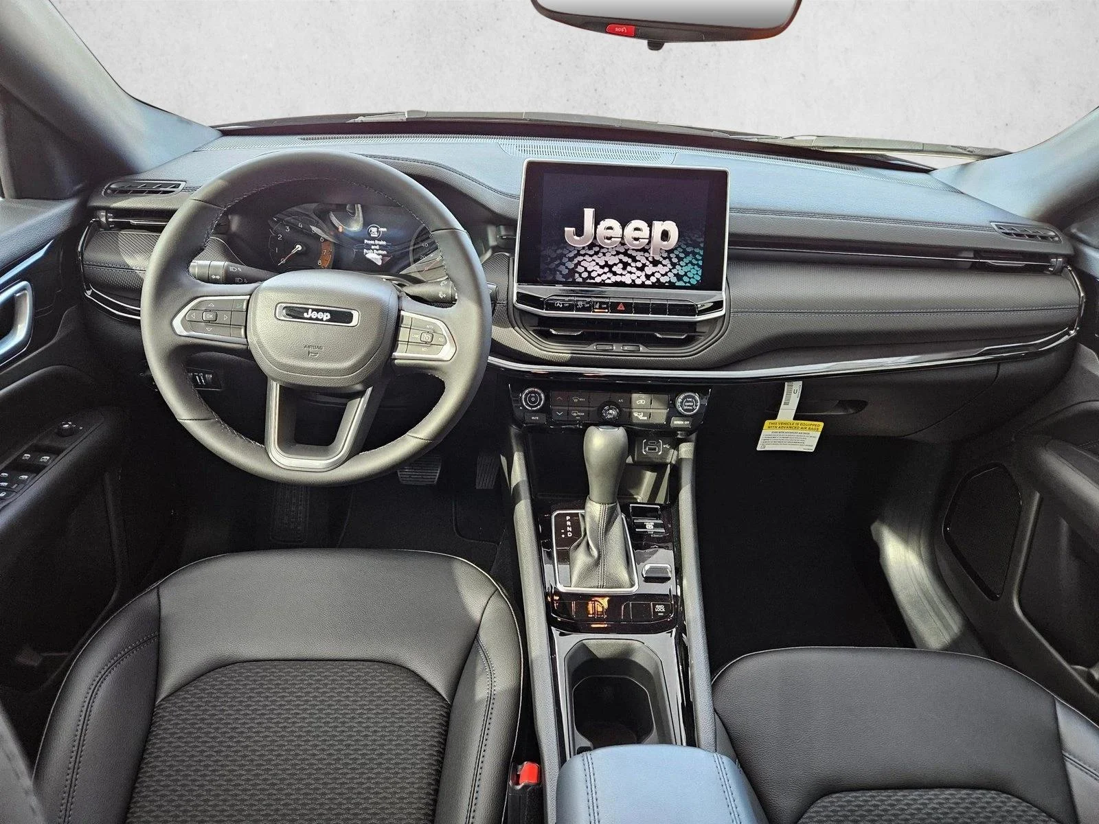 New 2026 Diamond Black Crystal Pearlcoat Jeep Latitude Altitude image 11