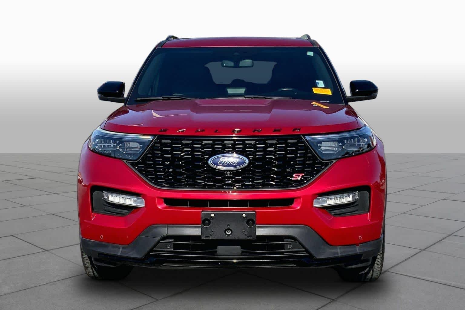 Used 2020 Rapid Red Metallic Tinted Clearcoat Ford ST image 4