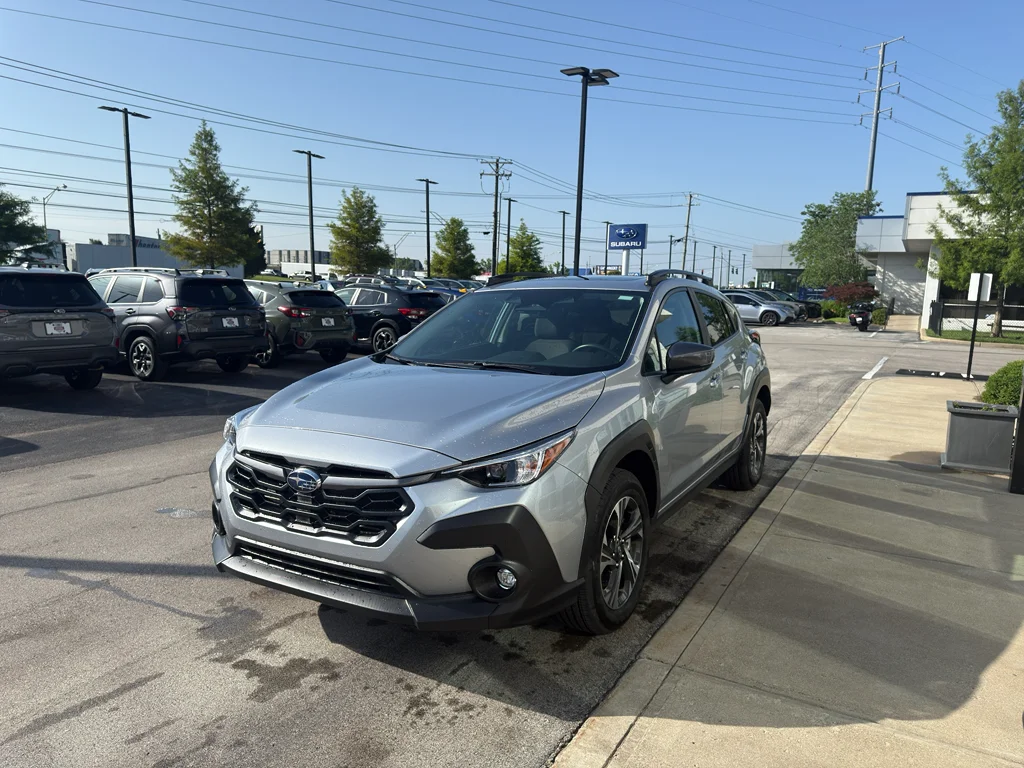 Used 2026 ICE SILVER METALLIC Subaru Premium image 7