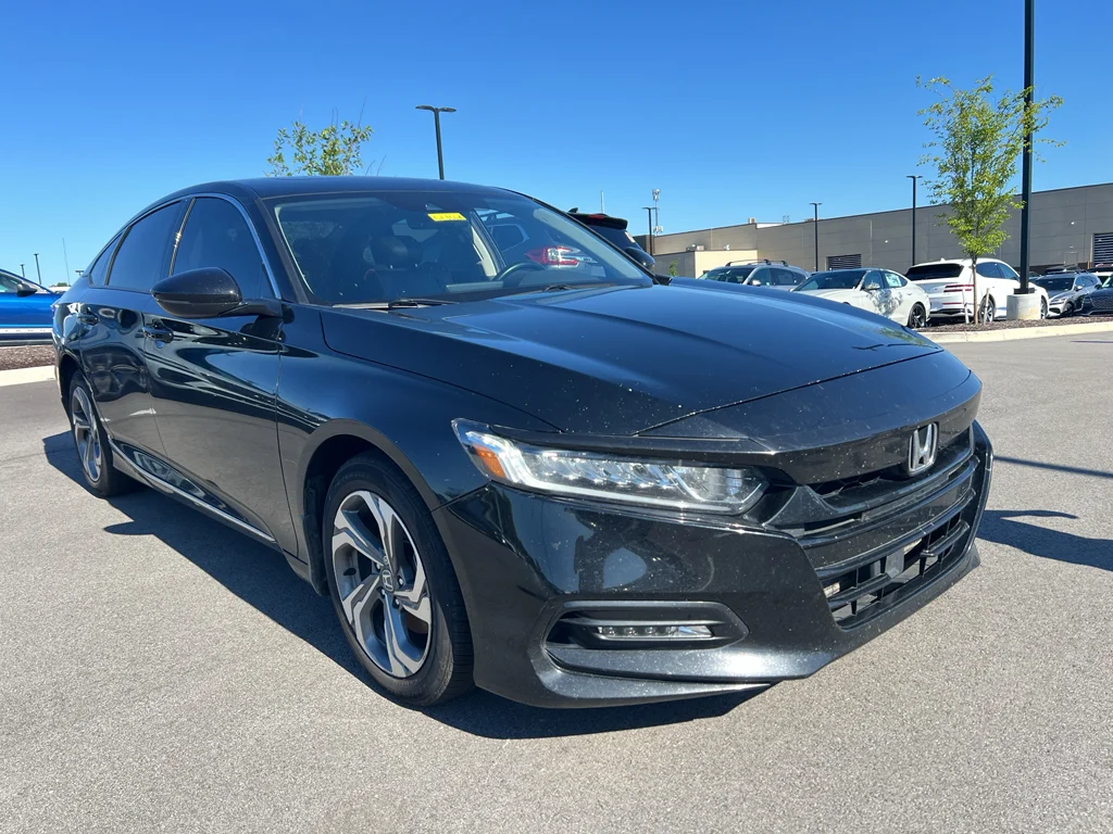 Used 2020 Platinum White Pearl Honda EX-L image 1