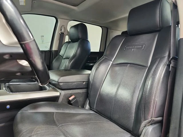 Used 2018 White Ram Laramie image 10