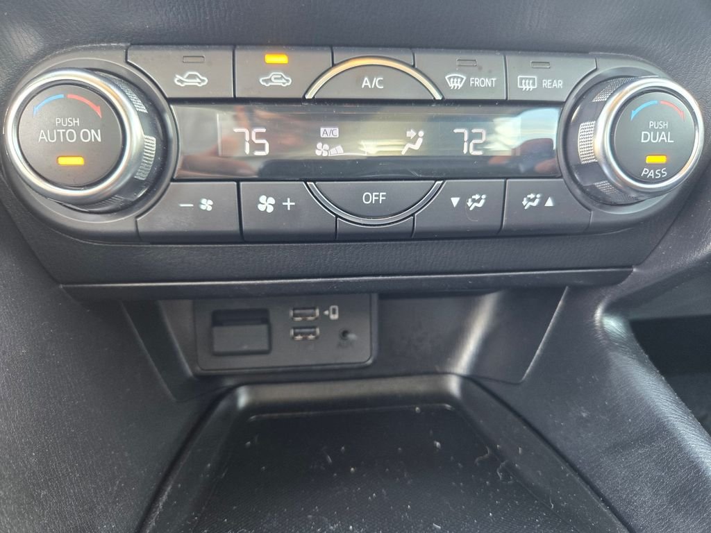 Used 2017 Blue Mazda Grand Touring image 16