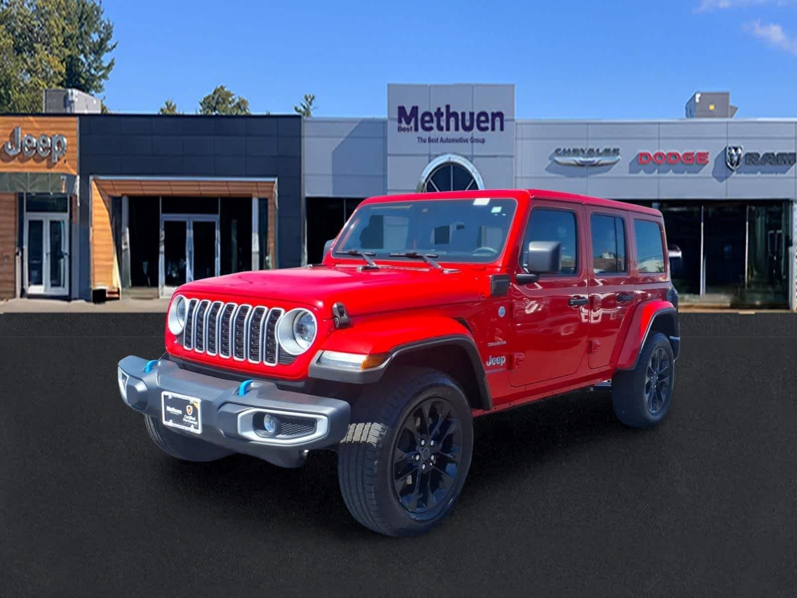 Used 2024 Firecracker Red Clearcoat Jeep Sahara image 9