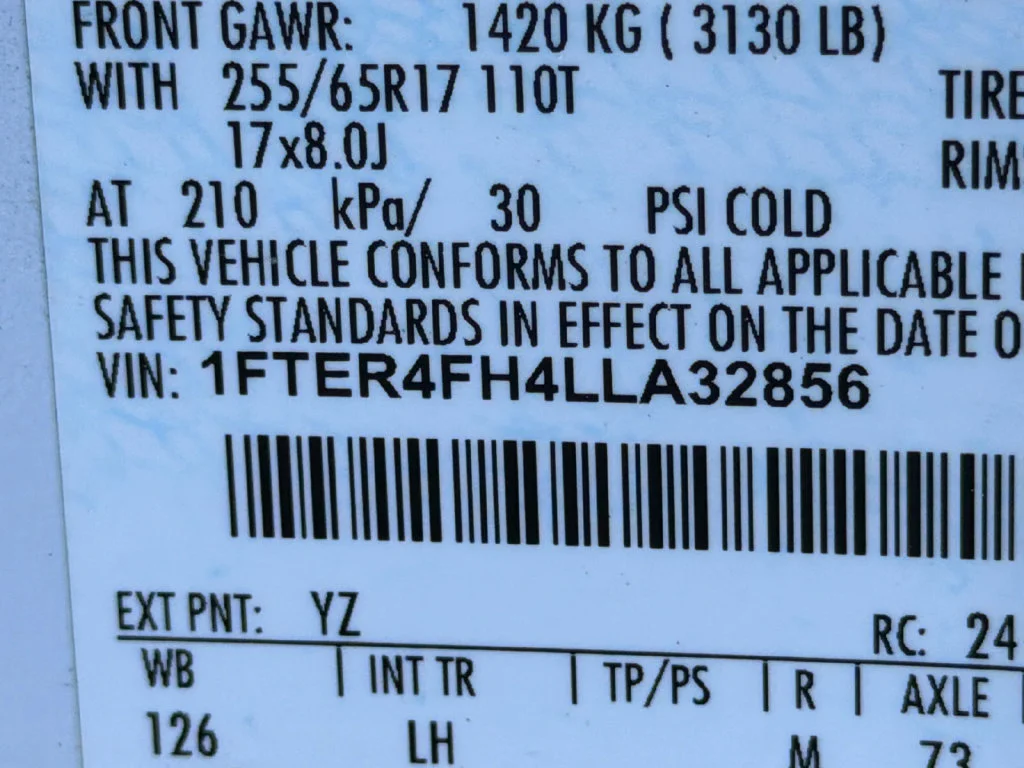 Used 2020 White Ford XLT image 31