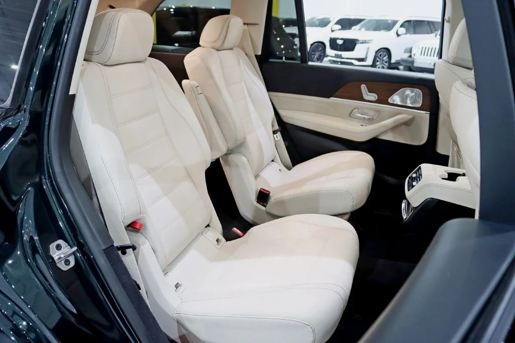 Used 2022 Green Mercedes-Benz GLS 450 image 29