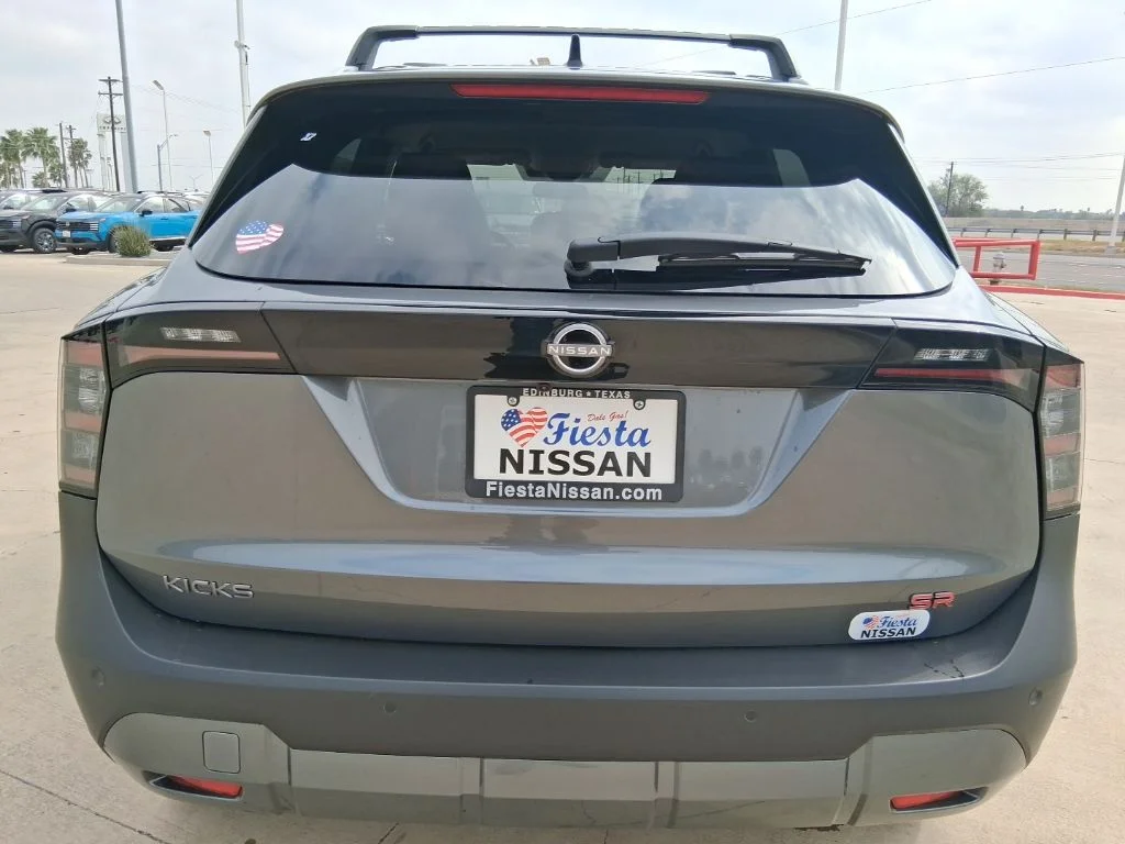 2026 Nissan KICKS SR - Photo 6