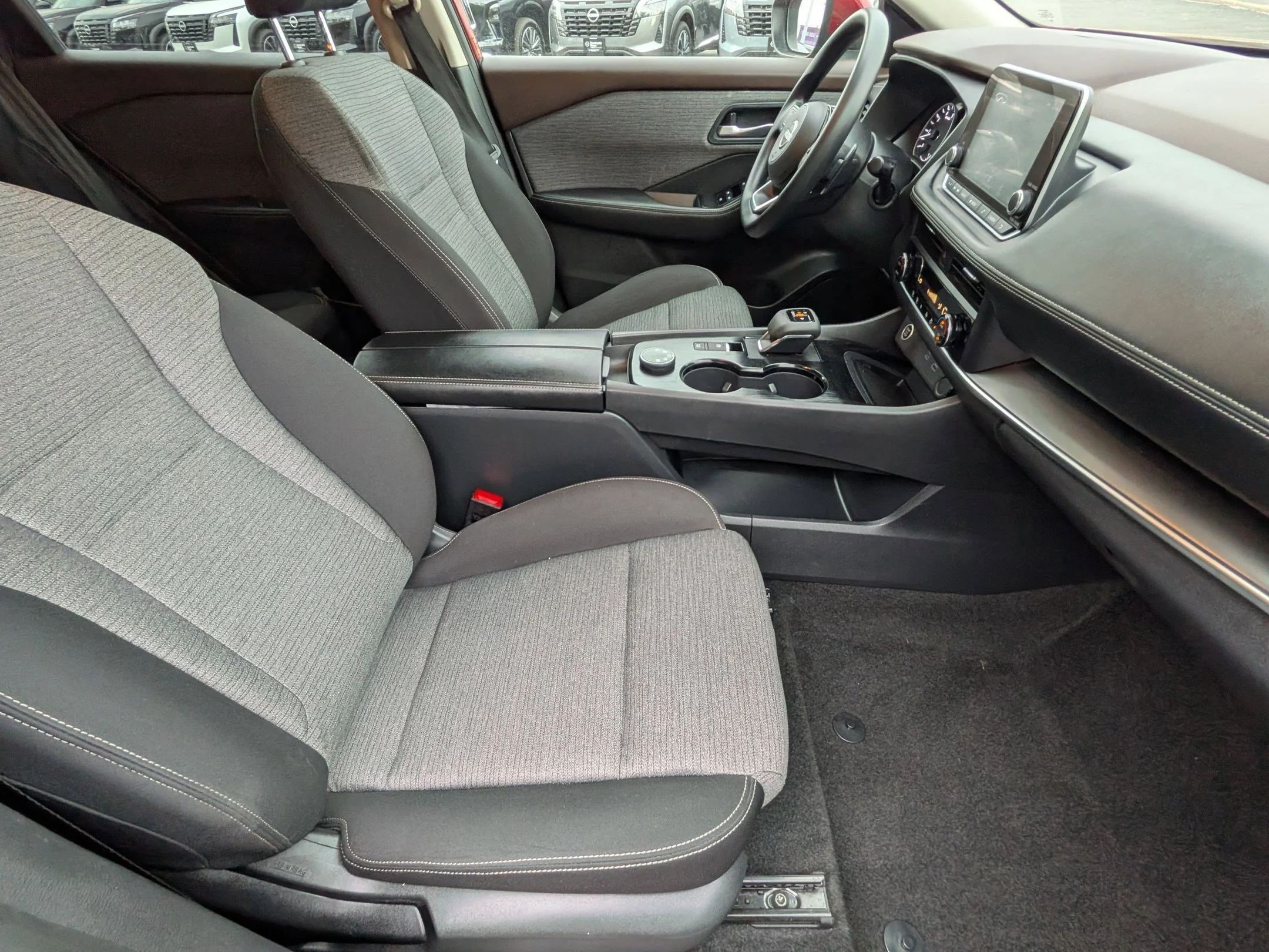 Used 2023 Scarlet Ember Tintcoat Nissan SV image 22